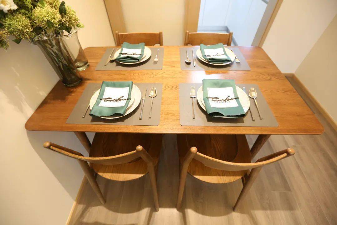 领秀登场青岛印象川拎包入住样板间盛大开放