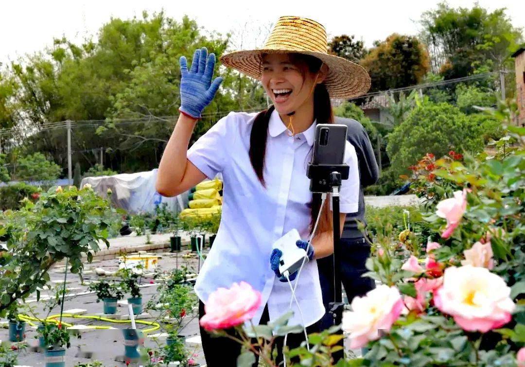 致敬劳动定格这些勤劳的信宜人最美瞬间