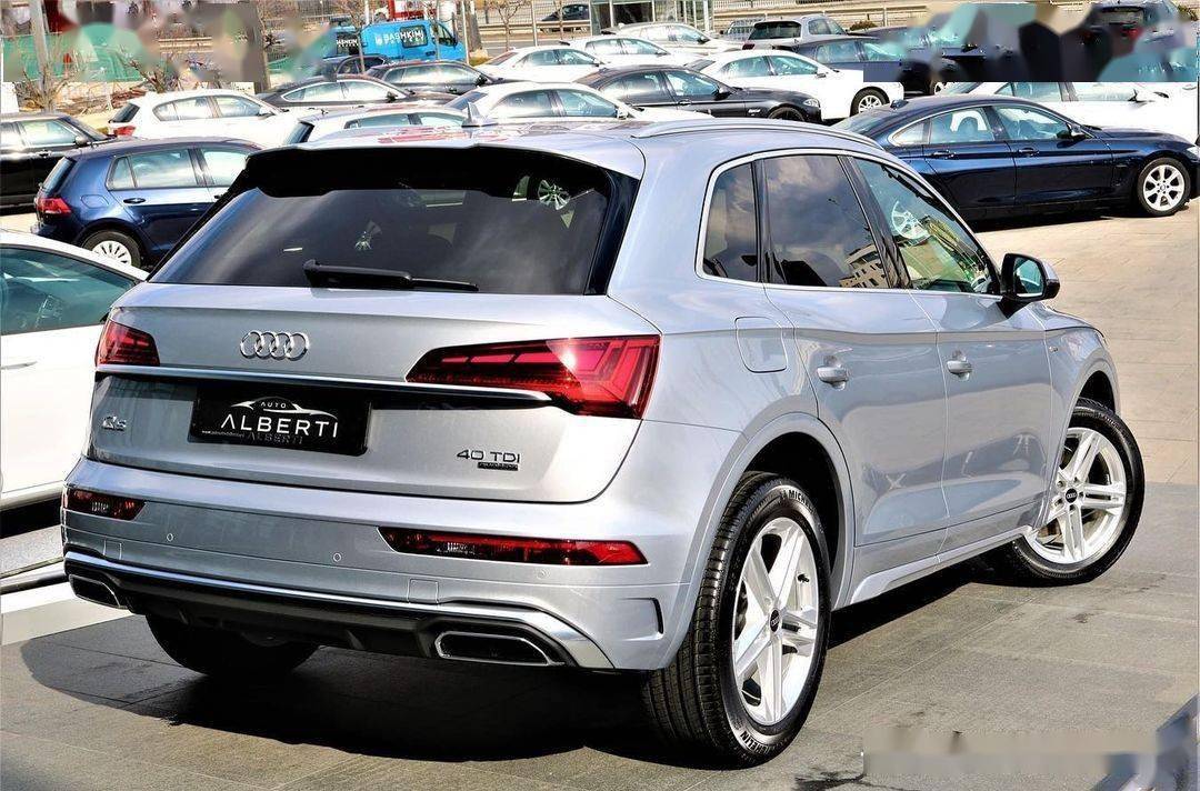 2023版奥迪q5实拍质感提升明显20t8at对标宝马x3