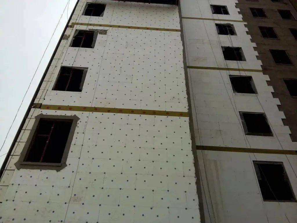 住建部发布外墙外保温用防火分隔条行业标准2022年5月1日实施