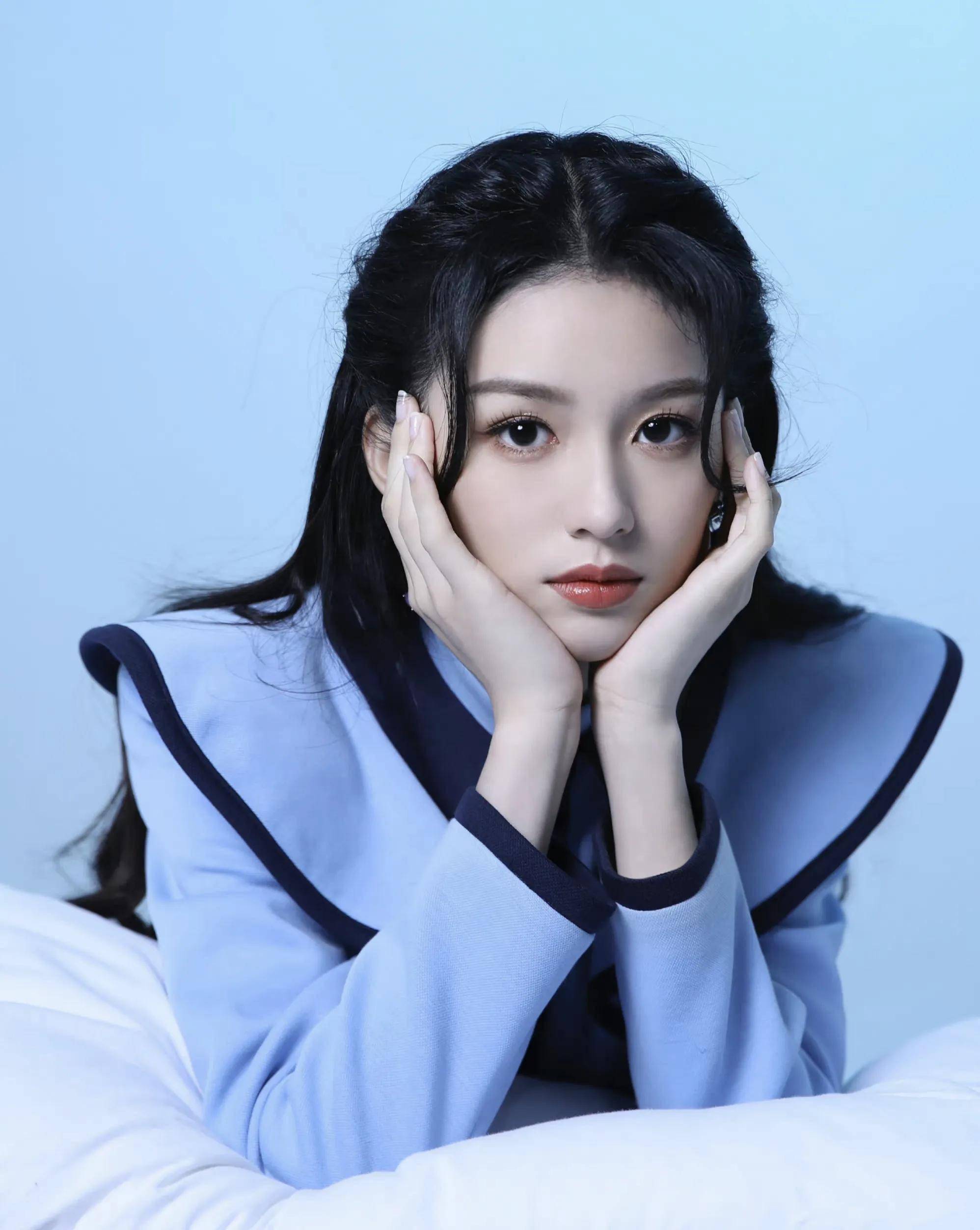 女星写真造型:赵丽颖关晓彤美艳绝伦_李一桐_乔欣_祖儿