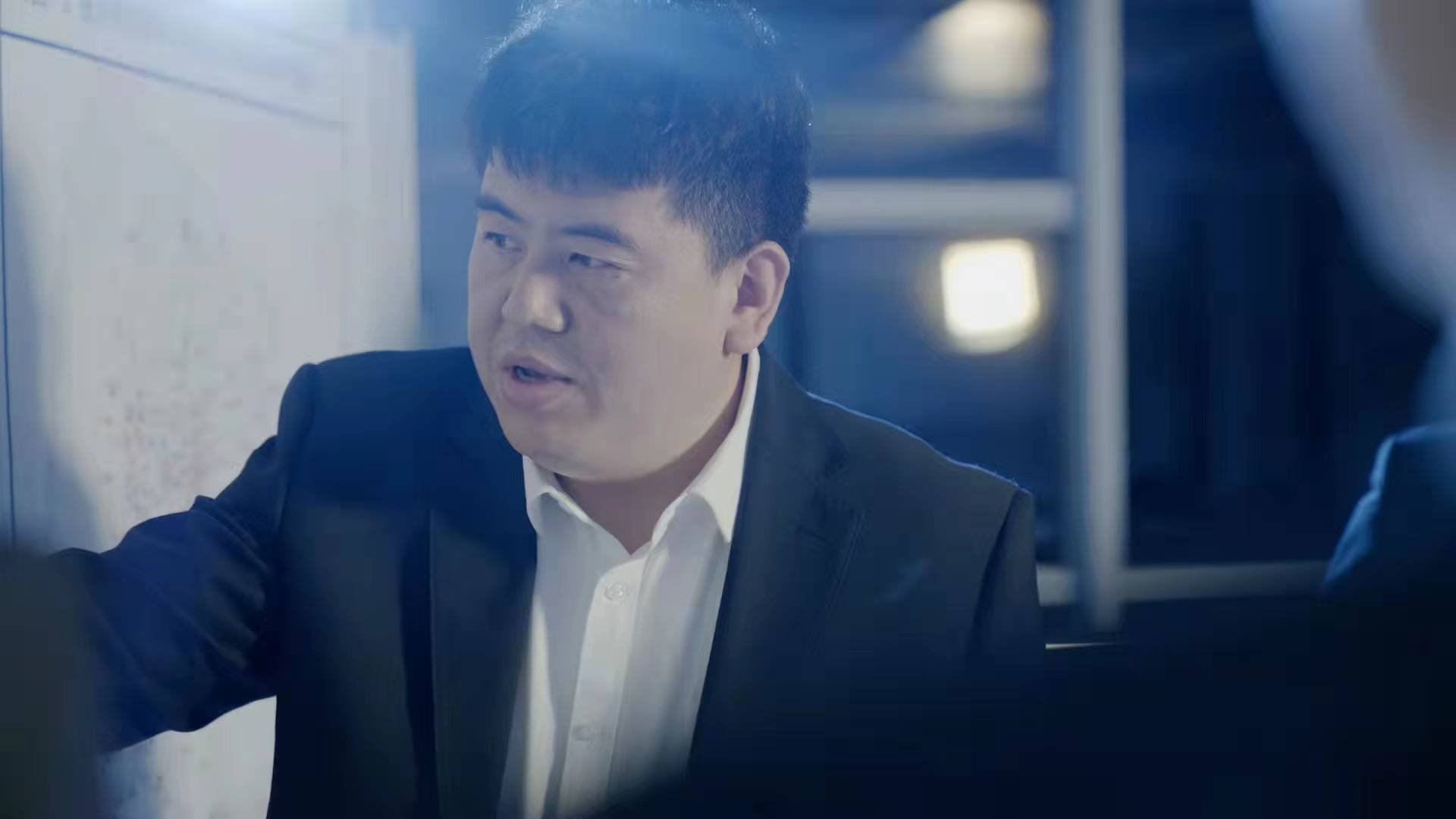 金鑫:实干拼搏 奋勇当先