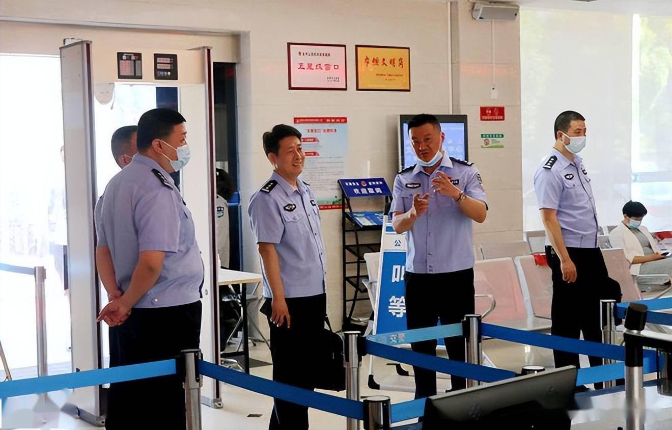 常德公安交警支队政委张红均到直属一大队调研指导工作_队伍_问题