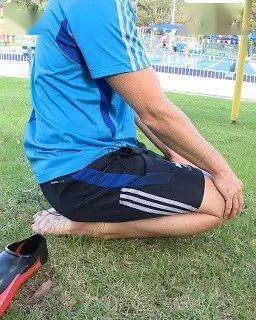 踝关节灵活性练习_脚踝_游泳_脚蹼