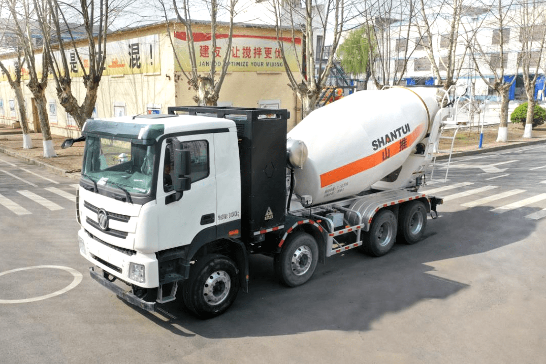 山推上新咯丨纯电动搅拌车正向你奔来