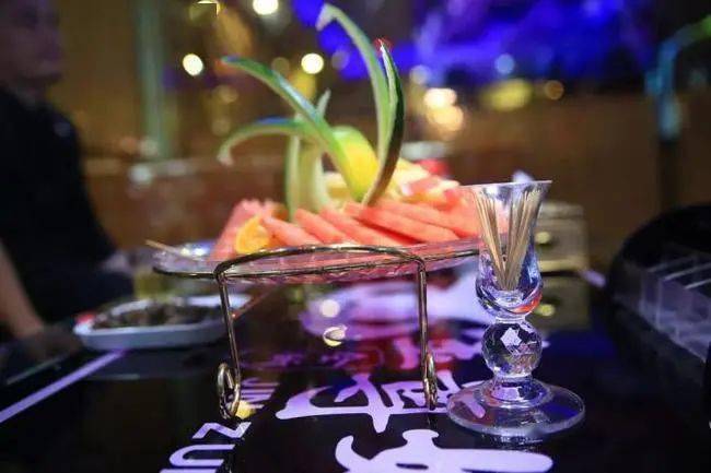 为什么ktv内喝再多啤酒都不会醉ktv公主一语道破玄机