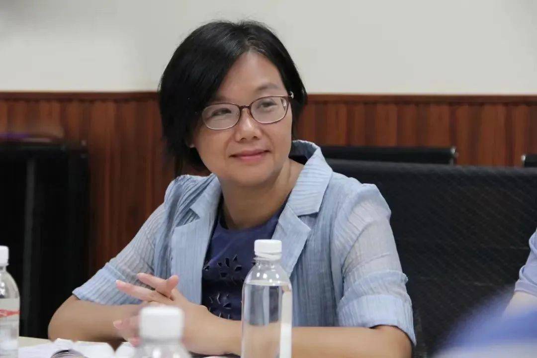 兴华教育集团城南初中校长正式宣布_兴华中学_柯城区_郑昕