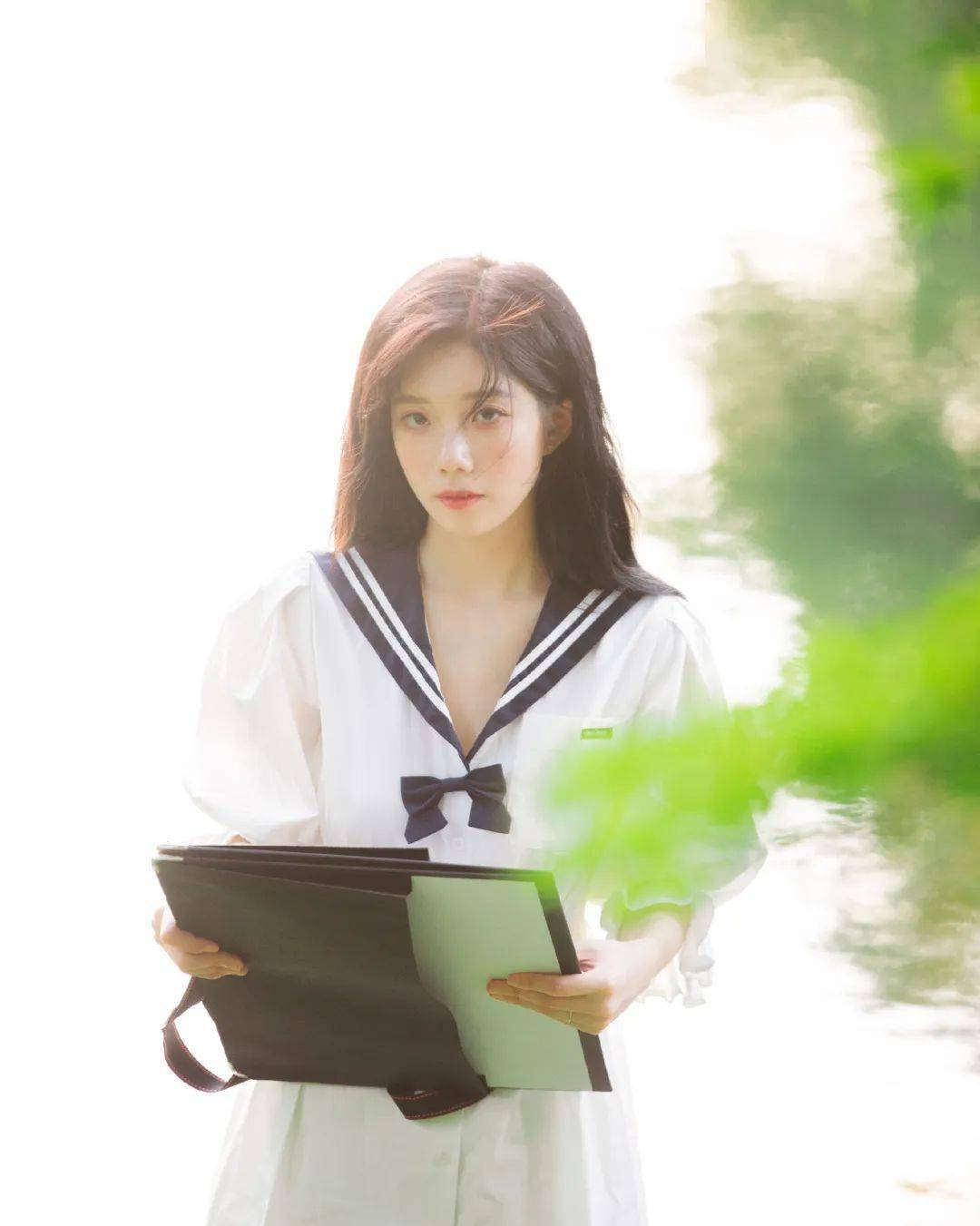 夏日专属连衣裙_的设计_沈梦瑶_梁洁