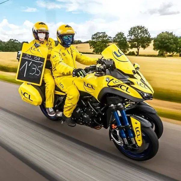 为自行车赛提供支援的 Yamaha MXT850 Niken_赛事_摩托车_比赛