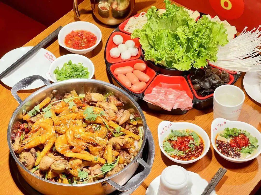 免预约鸡公爱上虾8店通用一锅两吃有鸡又有虾79元享23人餐鸡公爱上虾