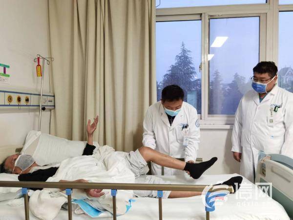 老人大腿骨粉碎性骨折 城阳医院创伤显微外科施治助康复
