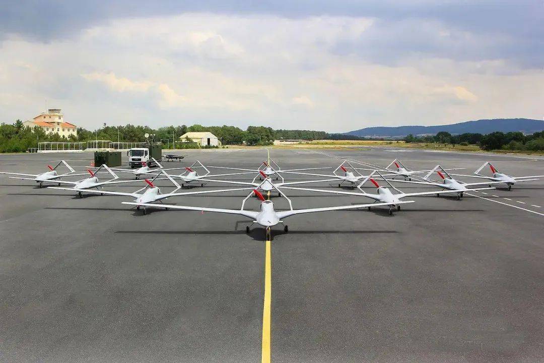 无人机集群来袭防空系统如何应对