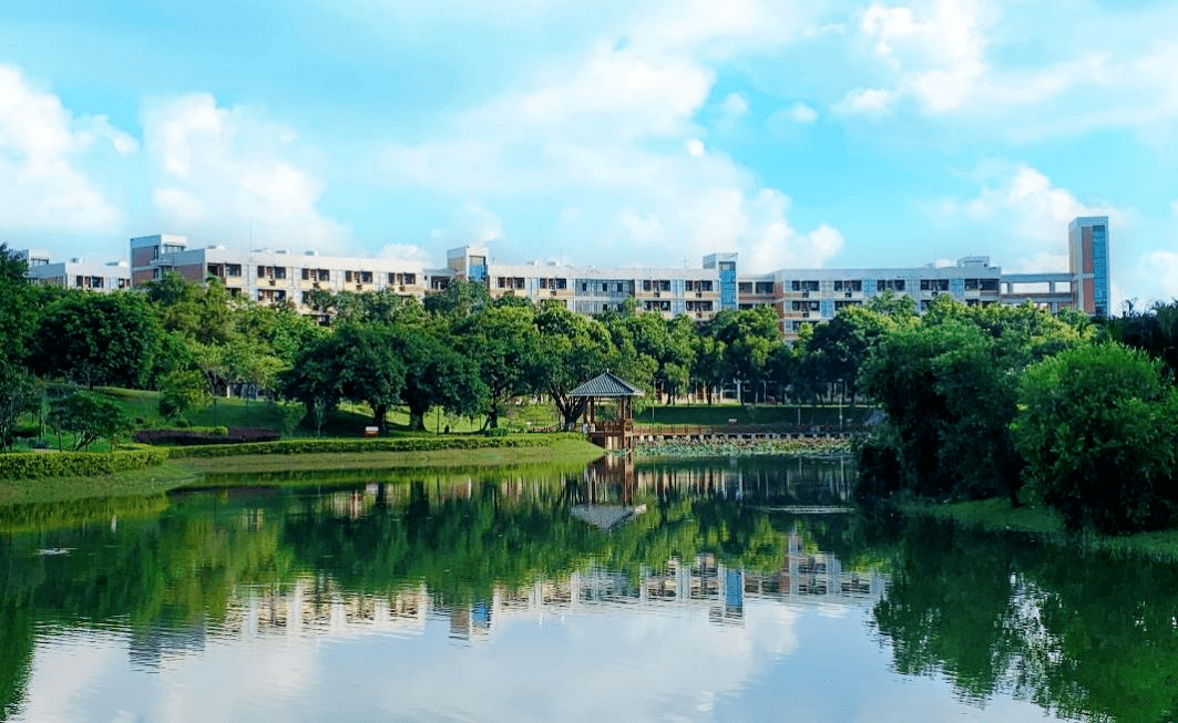 招聘快讯东莞中学松山湖学校赴武汉设点招聘应届毕业生18人