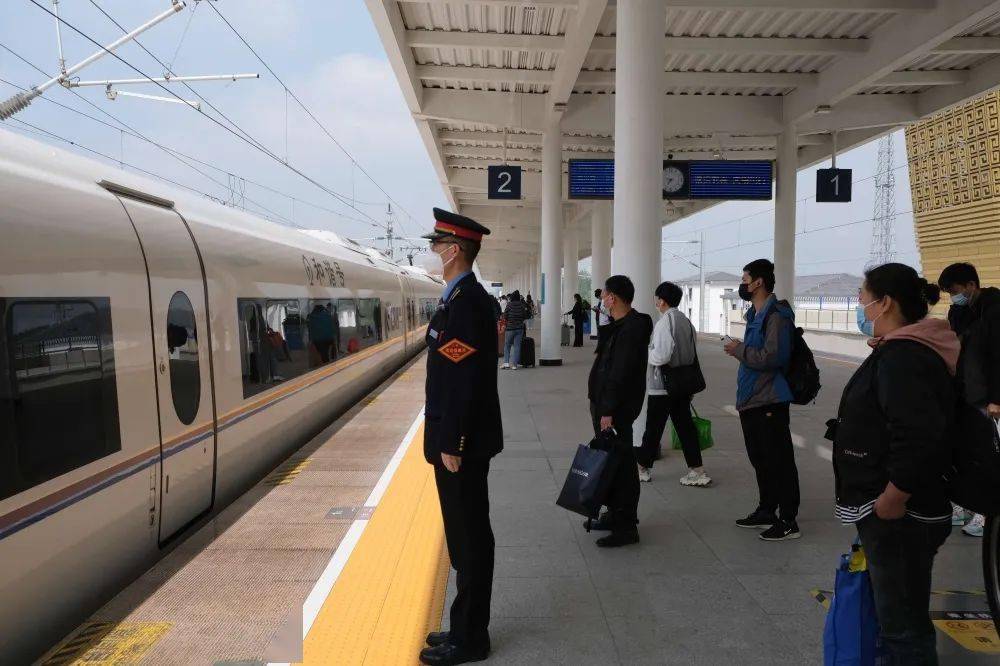 淮南南站陆续恢复开行39趟高铁列车!_防控_疫情_铁路