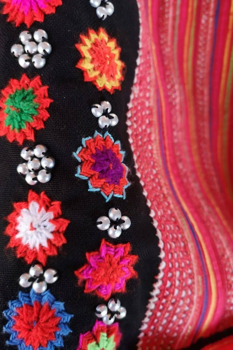 【澜沧】拉祜族妇女巧手织出幸福包_包包_图案_葫芦