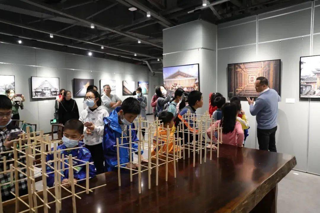 融安县文化馆"线下活动点击图片可查看大图线上活动点击图片可查看