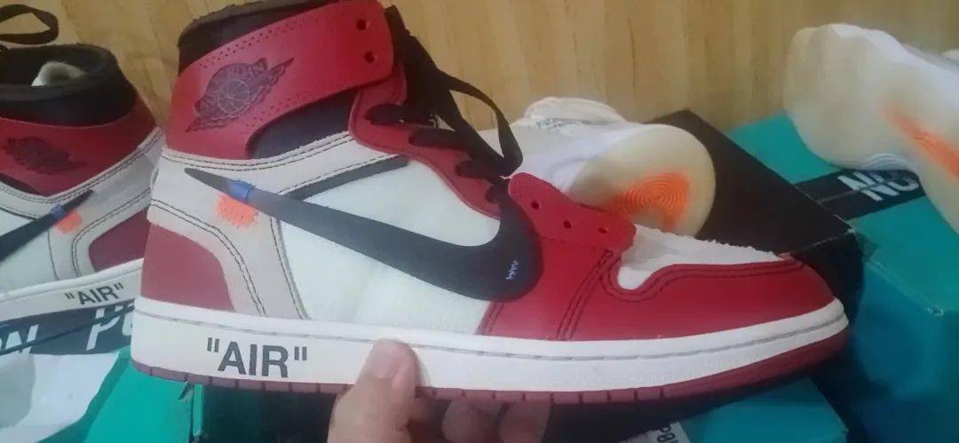 aj1ow芝加哥毒鉴定截图图片