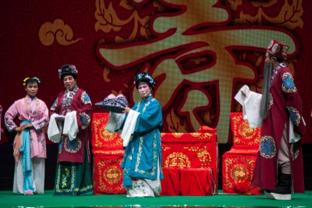 演出回顾吕剧三女拜寿讲述经典美德故事