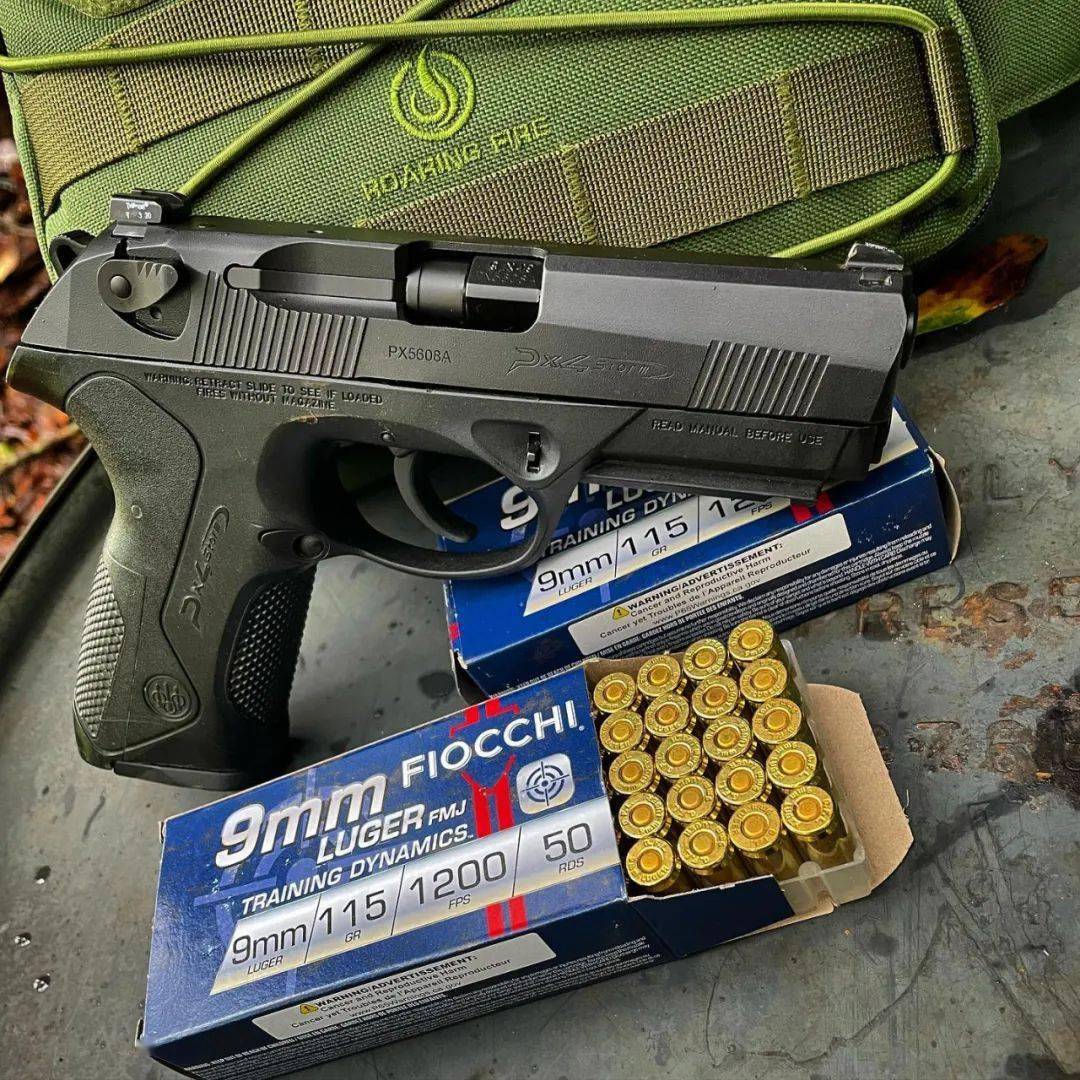 梦幻之枪berettapx4系列手枪图集