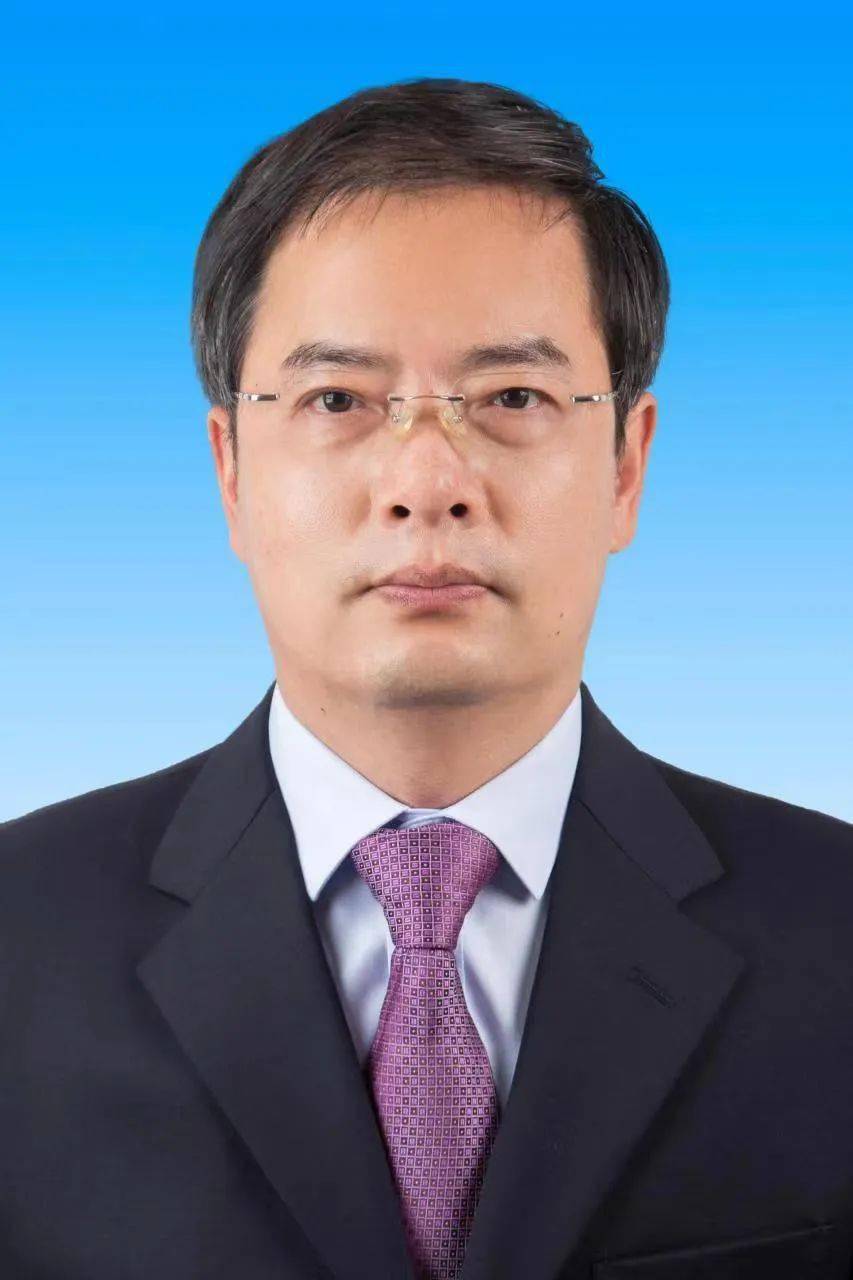 徐州市政府外事办 苗加清我是一名在职的公务员,自从决定参加法考的