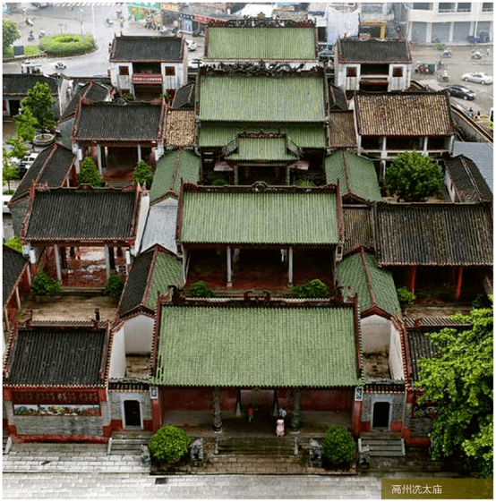 高州冼太廟建築群,始建於明嘉靖十四年(1535年),於明嘉靖四十三年