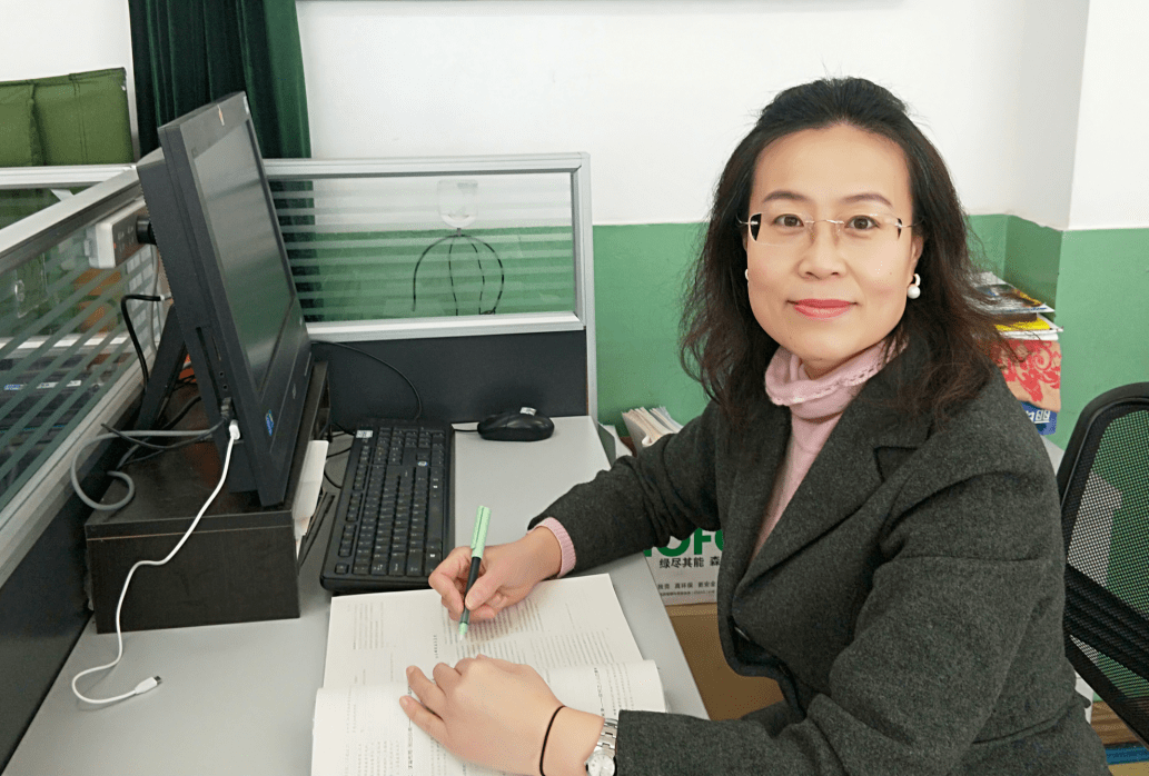 事迹掠影:丹丹老师带班的最大特点是首先要对学生进行规则意识教育.