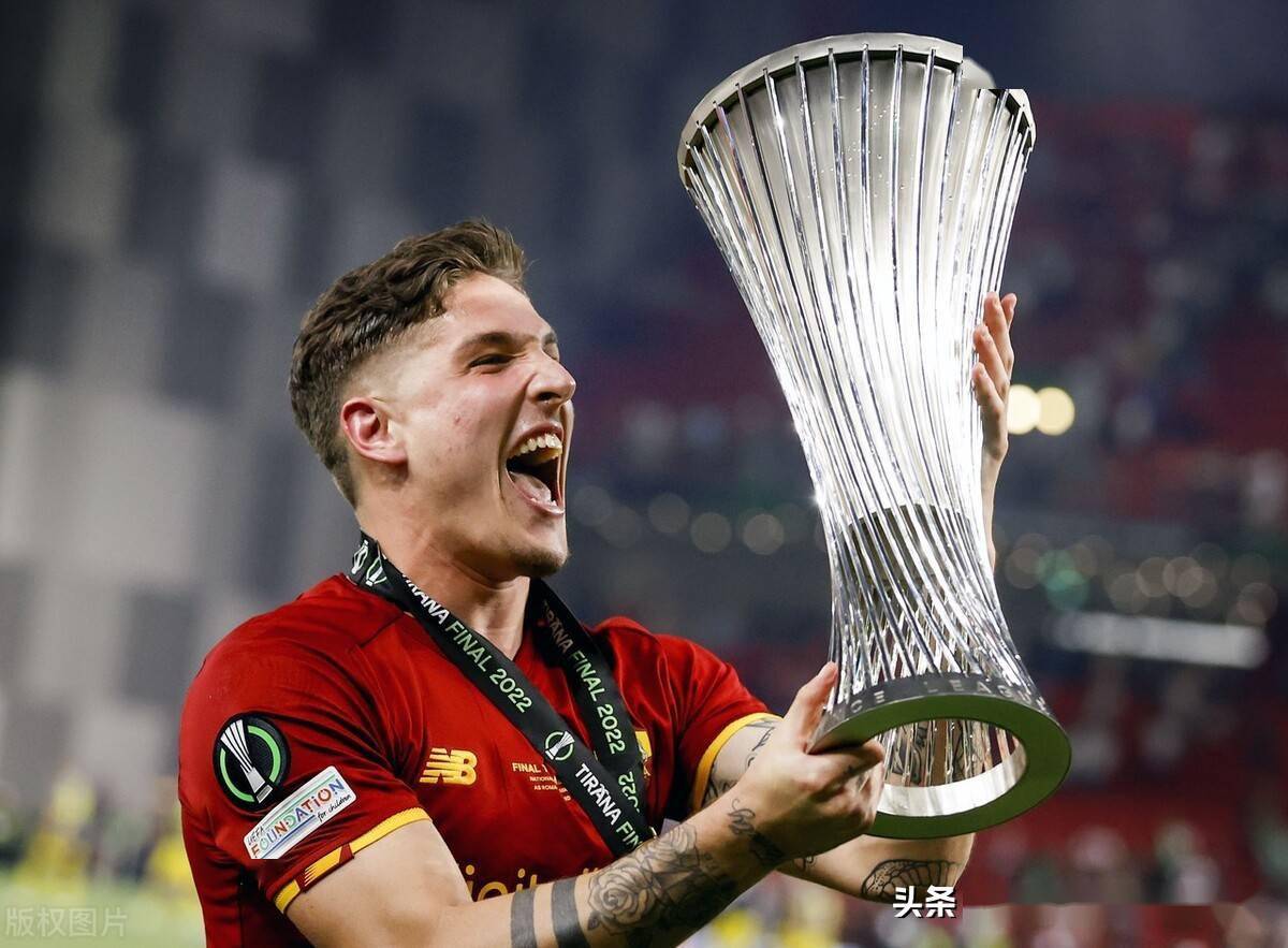 欧协杯决赛罗马1比0胜费耶诺德扎尼奥洛进球穆帅完成大满贯