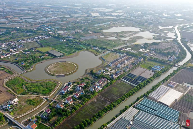 目前,吕巷镇以中运河延伸段河道整治工程为依托,正在水果公园核心片区