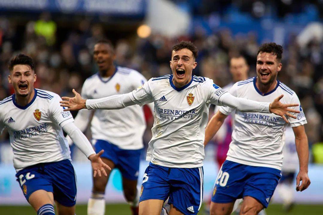 讲球堂圆满收局雪缘园精选解析西乙末轮pk