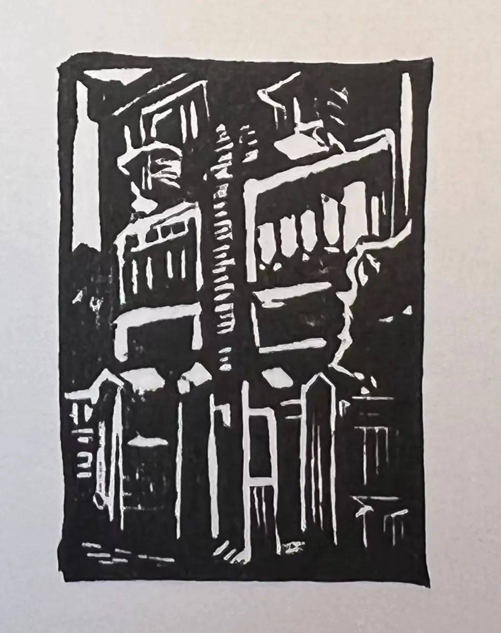 版画:《鲁迅故居外景》/ 徐龙宝