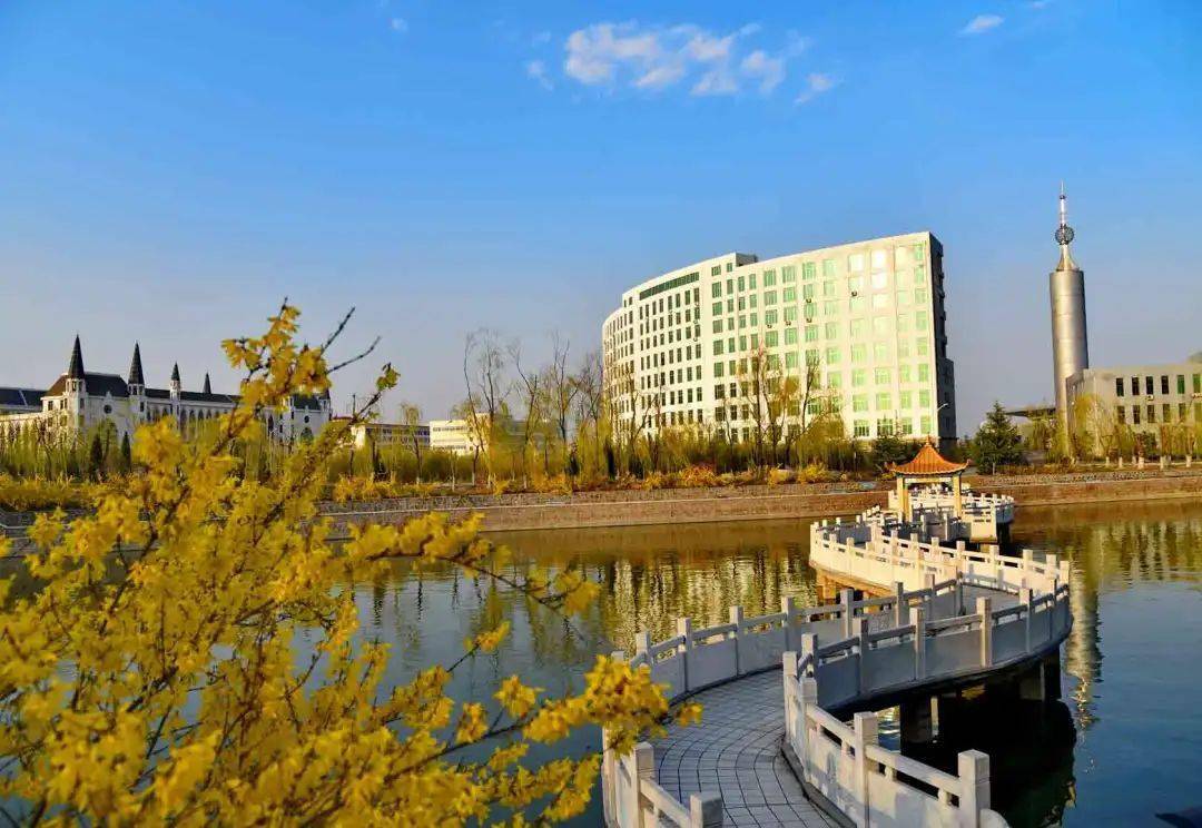 国家aaaa级景区里的高校丨山东外事职业大学2022年招生简章来了