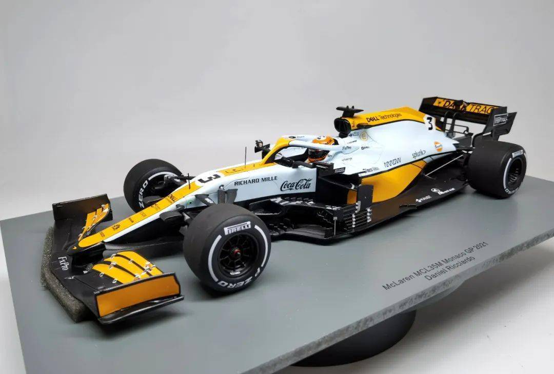 车模荐┃里卡多2021摩纳哥大奖赛海湾石油涂装车模
