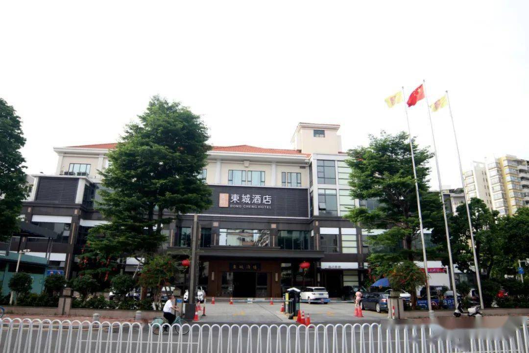 大良东城酒楼结业了