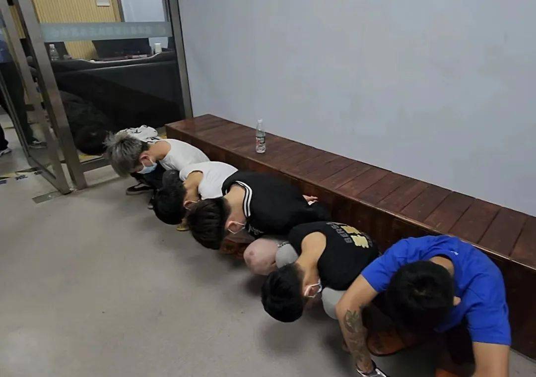 临武这个犯罪团伙疯狂盗窃店铺二十多家终于被抓