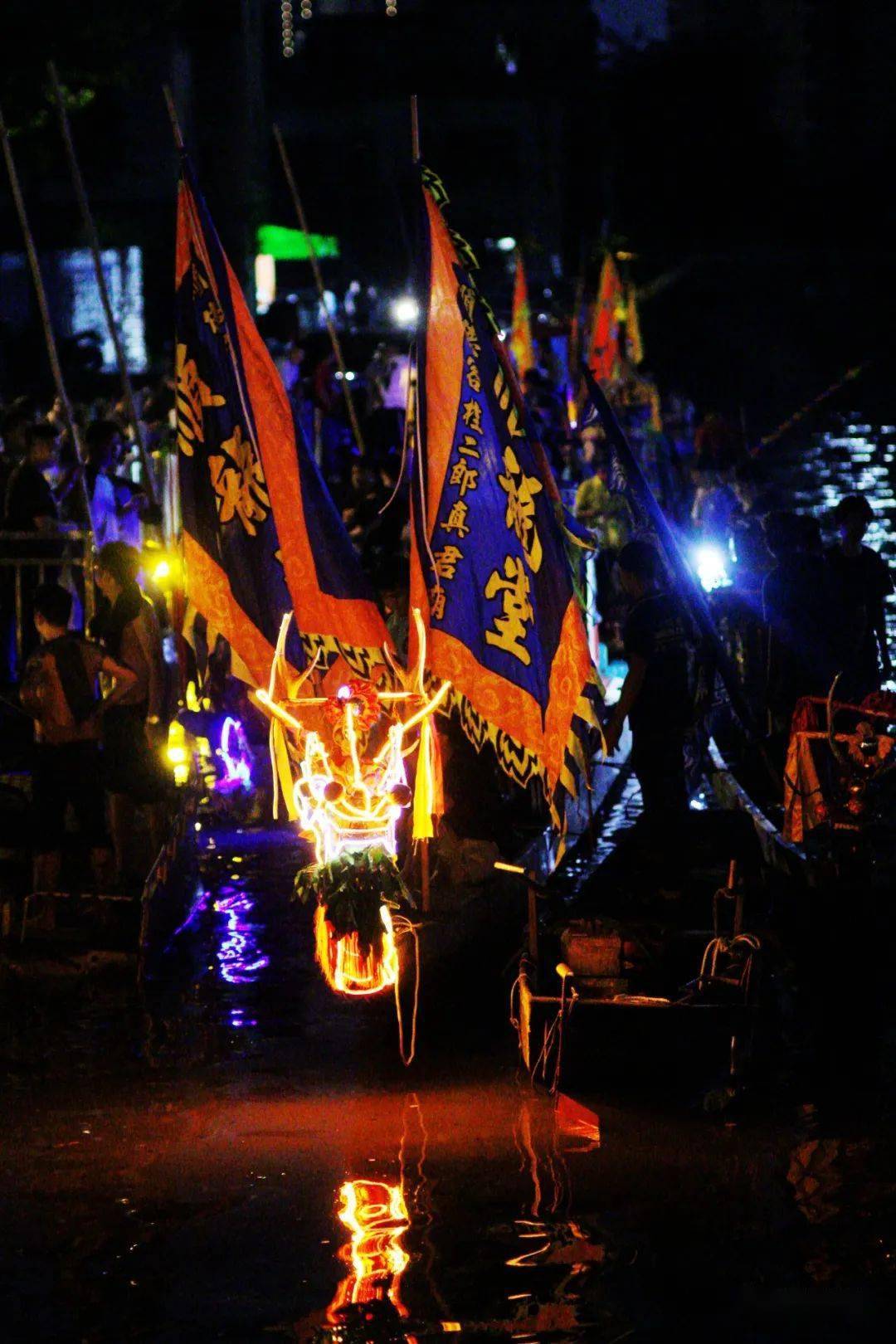 2022容桂南区灯光夜龙_龙舟_市民_文化