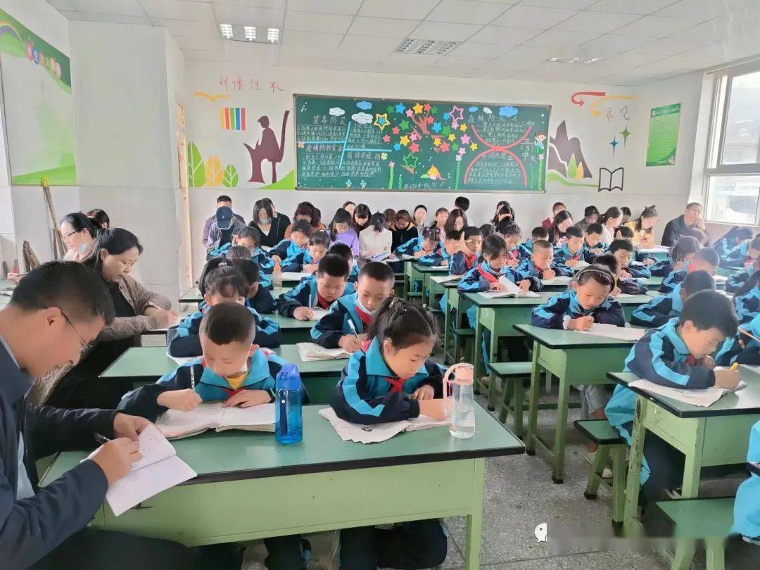 聚焦新课标 探索新课堂‖西昌航天学校与西昌市月华小学开展语文联合