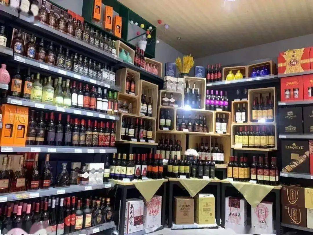 【美陈分享】海量酒水饮料陈列美图!