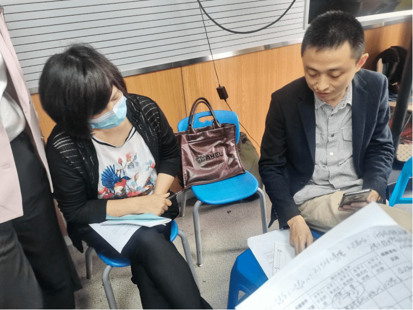 下午,章勤琼博士以培养学生的核心素养为出发点,通过生动有趣的实例