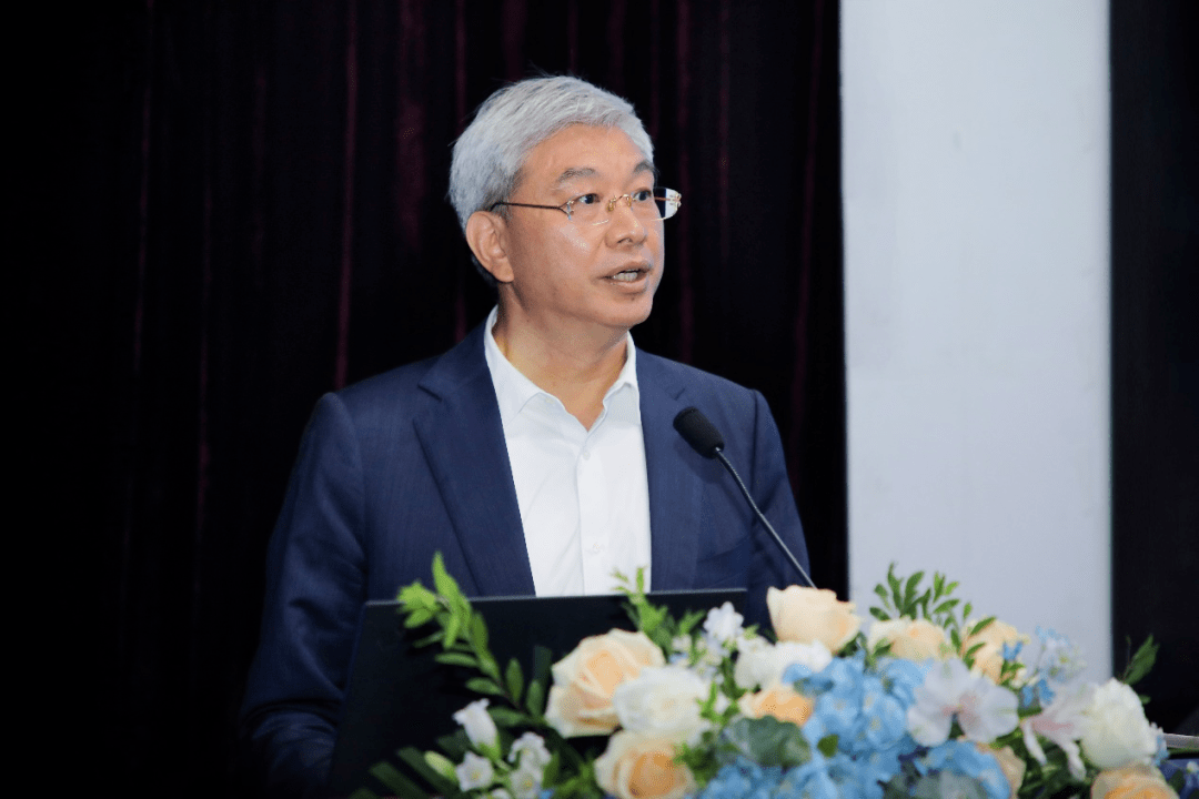 华为徐文伟知识计算是人工智能在行业落地的关键