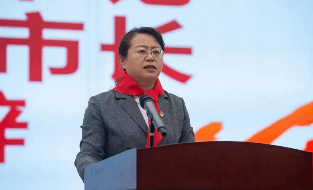 市委副书记,市长宋莉参加活动并致辞.