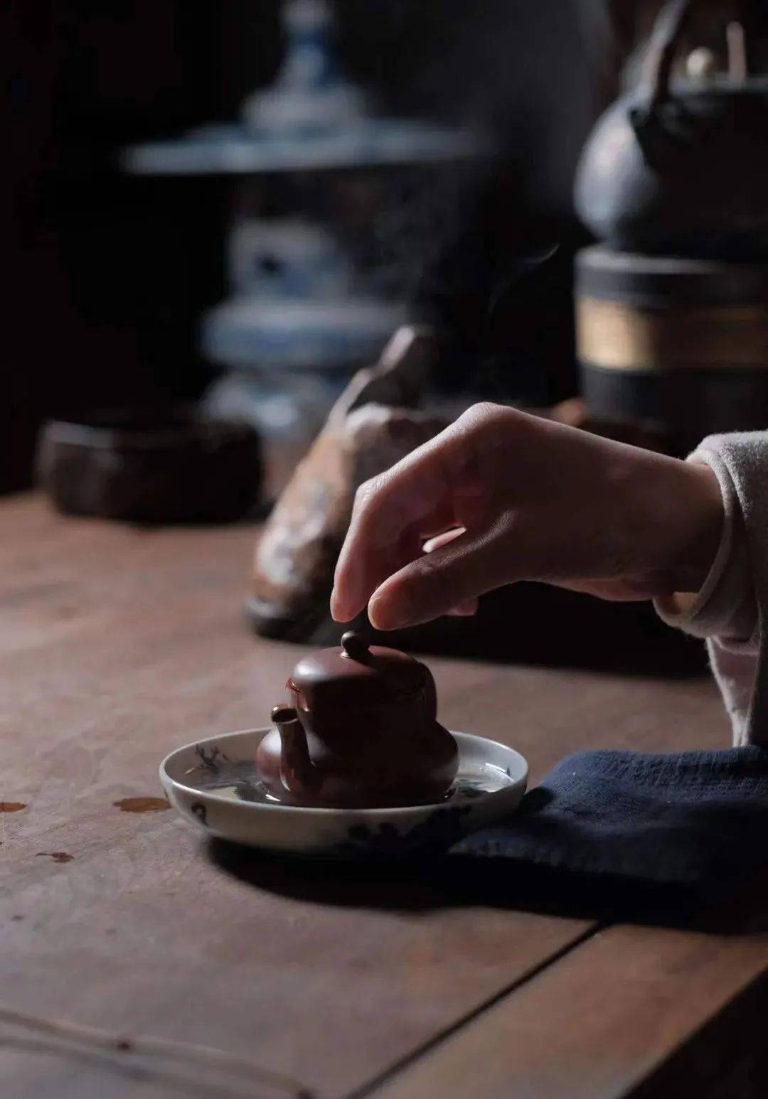 台湾茶家周渝:喝茶的三种方式._茶道_时候_茶文化