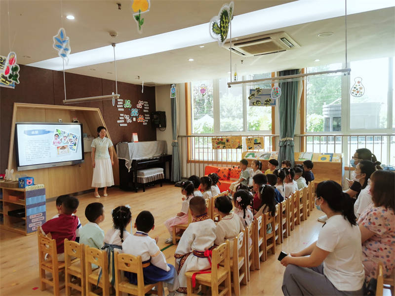 沣西新城沣润和园幼儿园开展端午节主题活动