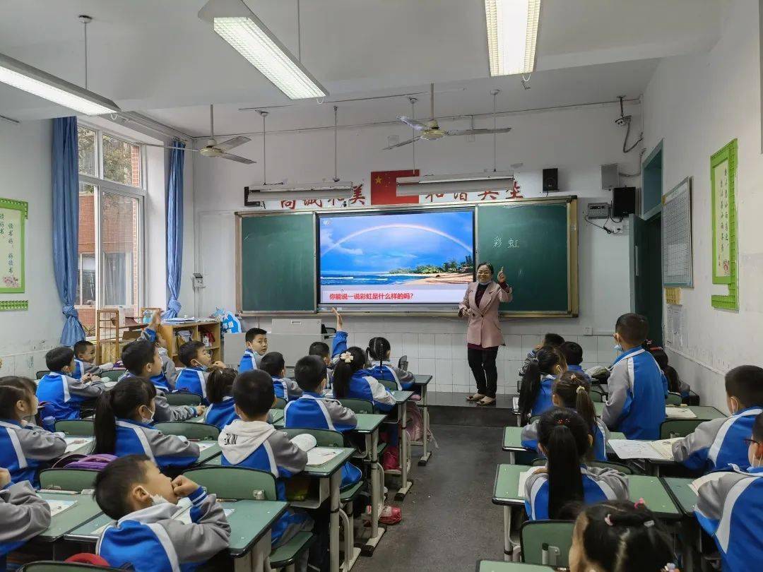 成都市龙泉驿区大面小学校落实生本教育教学理念让每