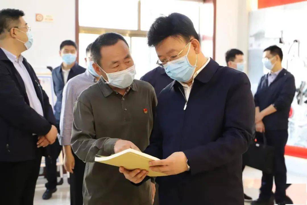 小店区委书记袁尔铭三步走打造幸福家园升级版
