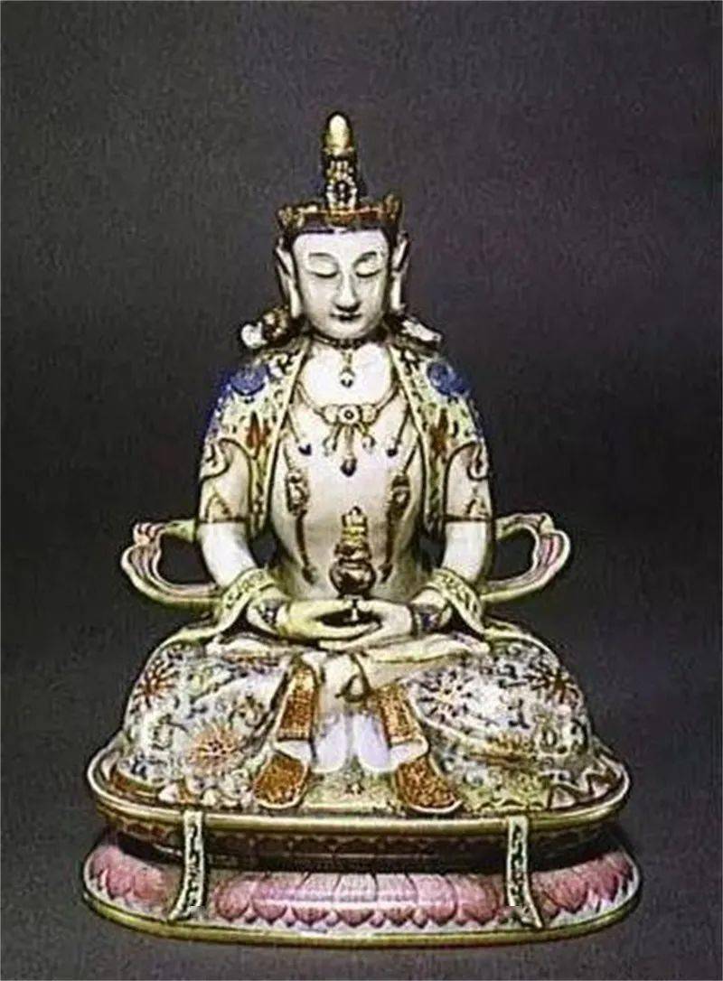 2002年，香港拍卖一尊佛像，文物局：这不是故宫博物院的国宝吗