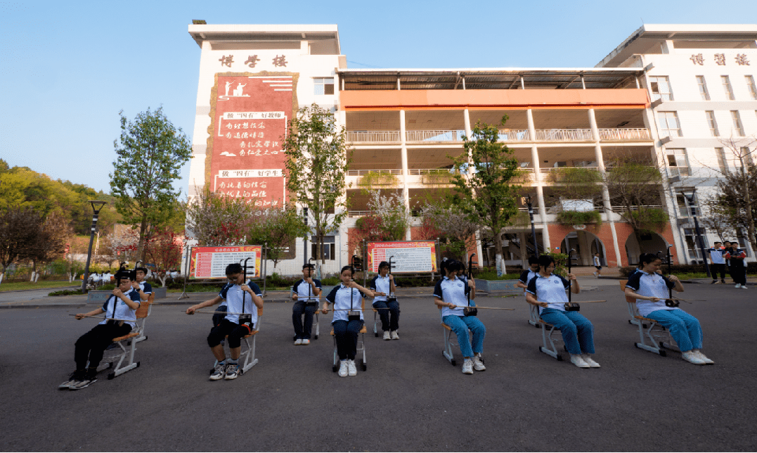 四川省巴中市高级中学图片