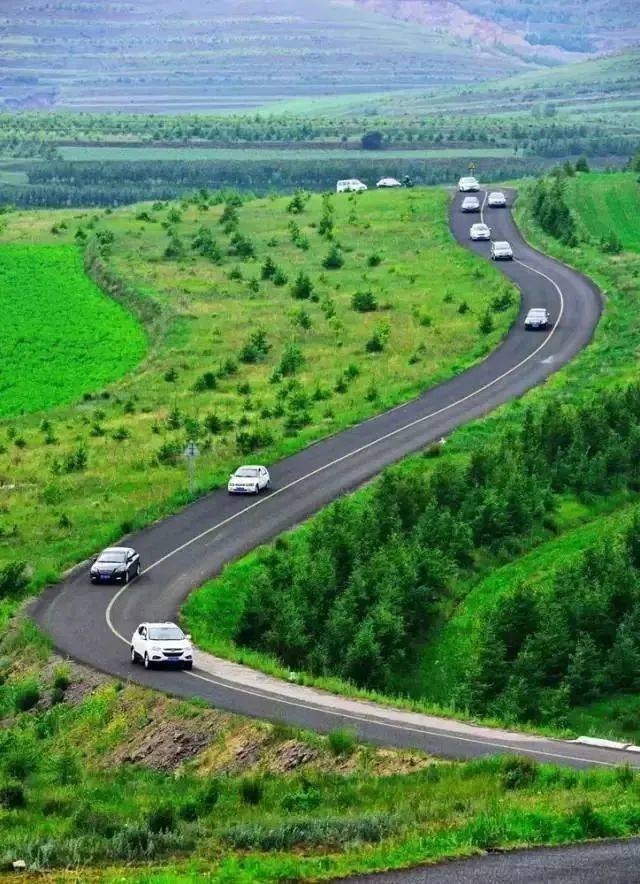 河北这4条"天路"太壮观了,一定要带上摄像机来哟~_长城_草原_风景