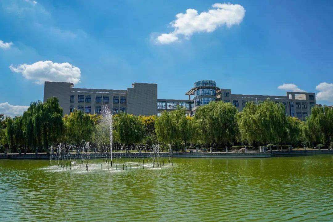 高考结束圆梦继续我们在长安大学等你