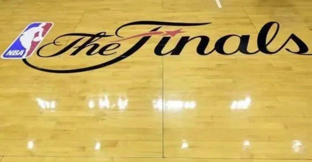 也就是说以前那些经典的球衣以及地板元素都将在今年的总决赛上回归