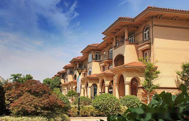 最后几套海陵学区房联排叠加别墅即将清盘全是现房城市别墅进入争藏